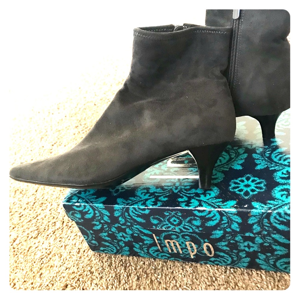 Impo Grey Boots 9.5 EUC